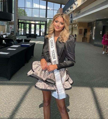 Kylan Darnell porn model pics