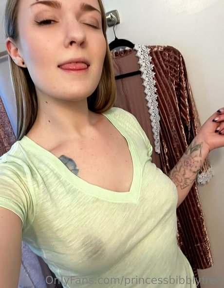 milf shower onlyfans porno image