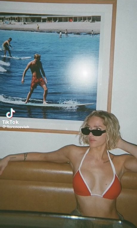 Emily Viuhkola erotic star images