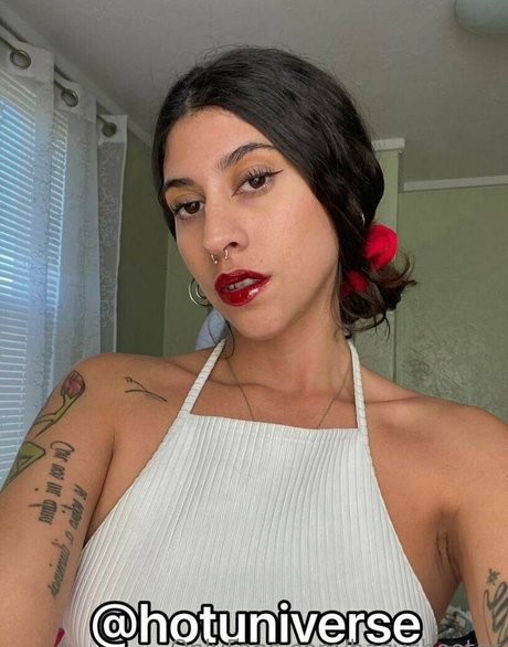 hazyshooter erotic star pictures