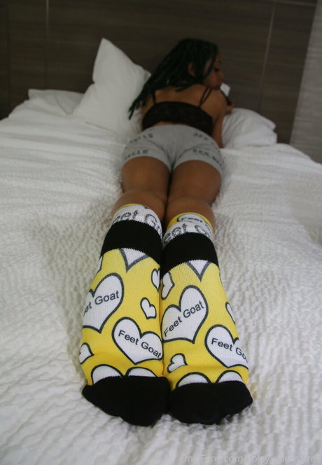 soley yours free erotic pornstar img