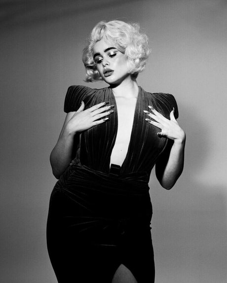 Barbie Ferreira best pornstar img