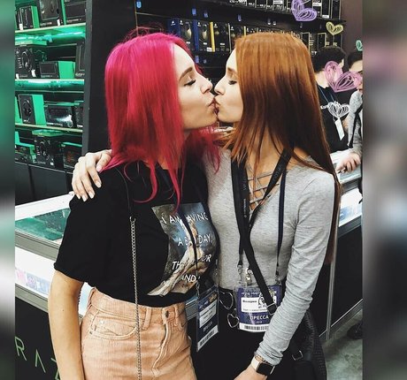 mature asian onlyfans pretty galleries