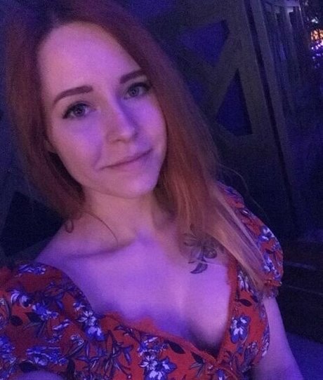 Denly model pretty archive