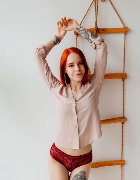 Denly model erotic images