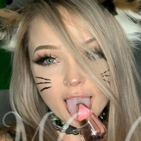 mature slut onlyfans pretty image