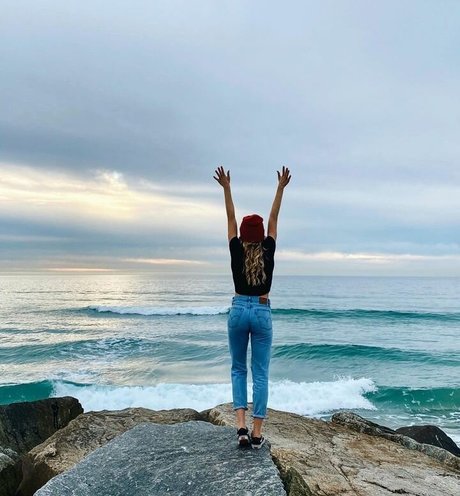 HannaH erotic pornstar photo