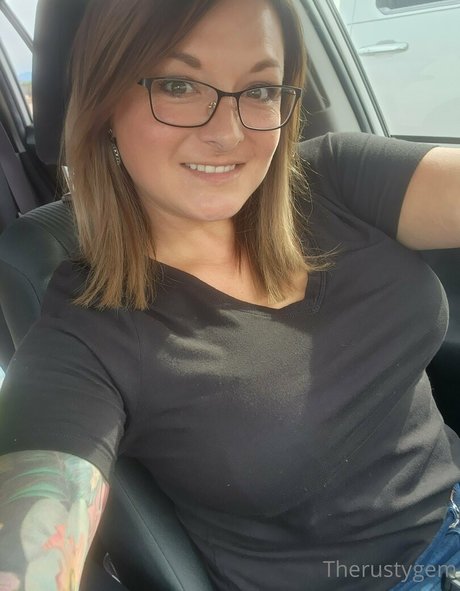 TheRustyGem exclusive model img