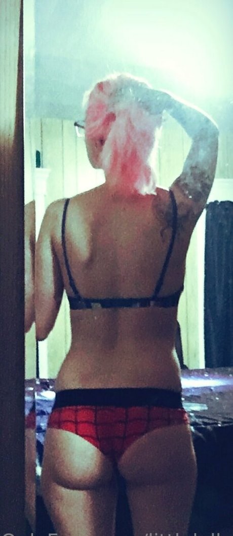 littlelolly89 porn actress archive