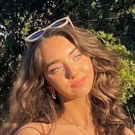 Iamjordi naked star images