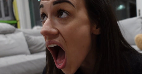 Colleen Ballinger nudes model image