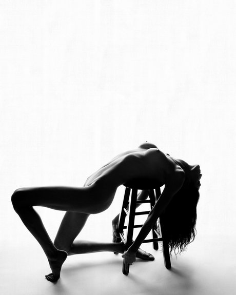 blonde secretary onlyfans pretty picture