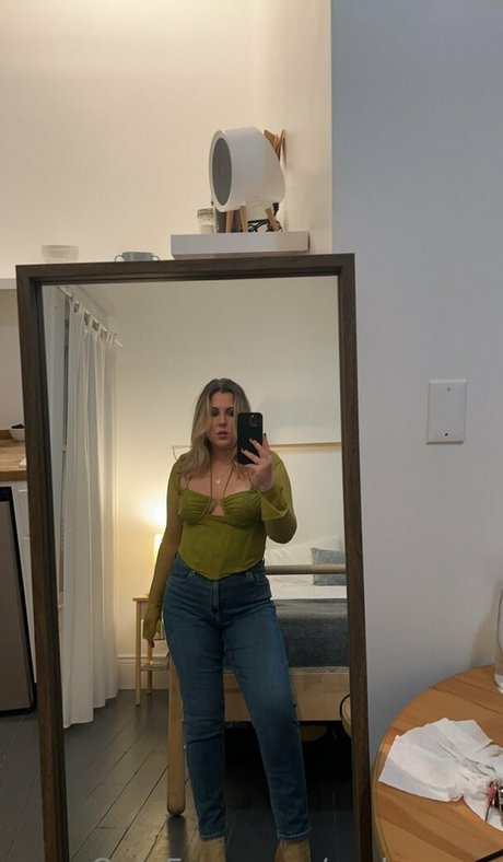 audreyyyx erotic model images