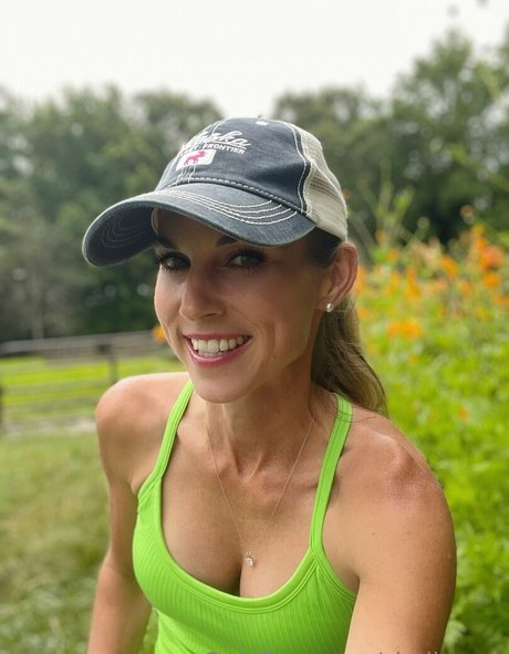 shellyrock model beautiful image