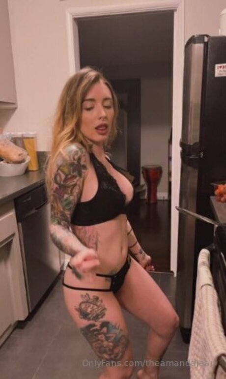 Theamandajean pornstar sexy pics