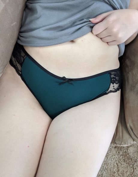 sexy mom onlyfans adult pics