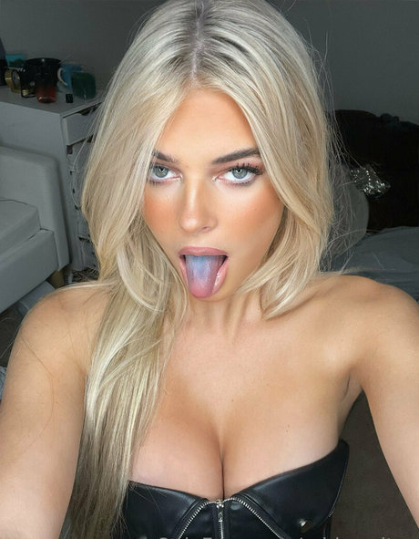 urbbaddy sex model images