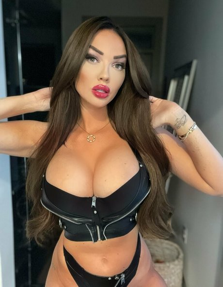 colleenmmcginniss nude model archive