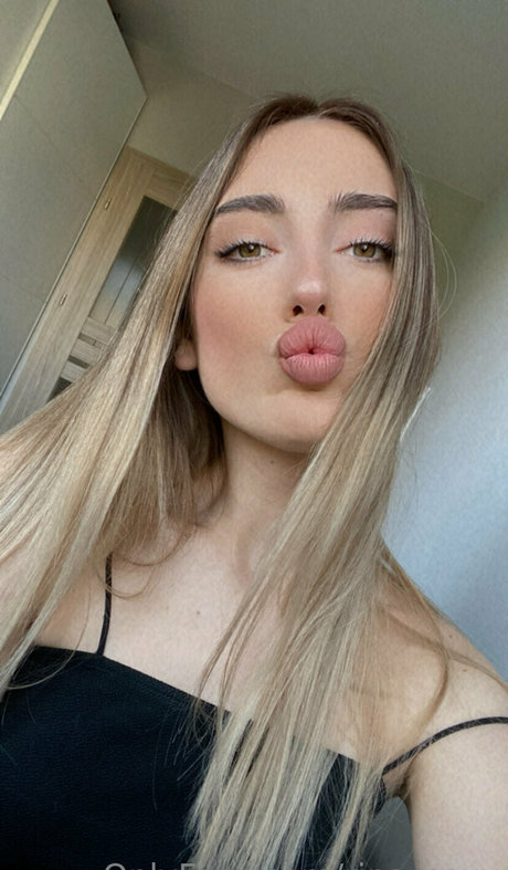 rina sexy art pornstar pic