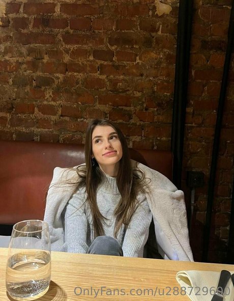 annie minor model sex images