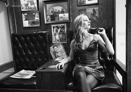 Tarah Kayne model porn images