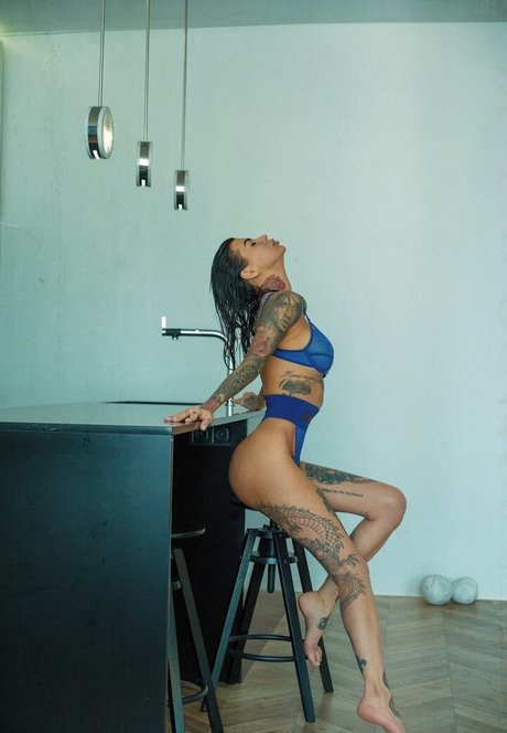 Lady Vamp top star img