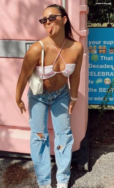 disabled onlyfans erotic pic