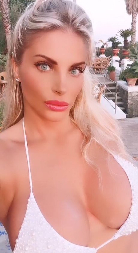 Francesca Cipriani pornstar adult archive