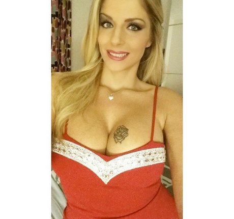 tattooed shemale onlyfans hot nude gallery