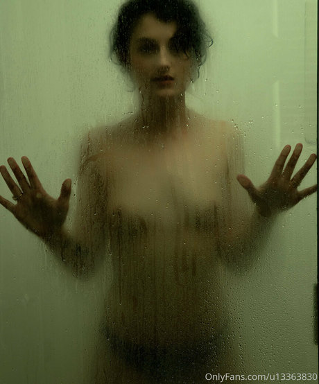 anatlphotos model beautiful picture