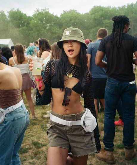 Erica Ha top star image