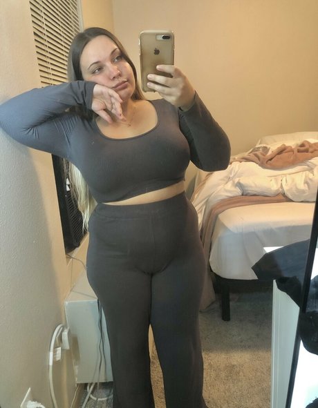 krispytofuuu model sexy img