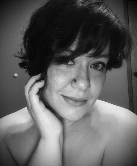 jennikatfree hot actress galleries