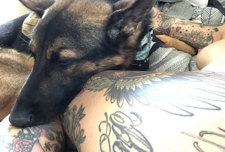 Chloie Jonsson beautiful star pic