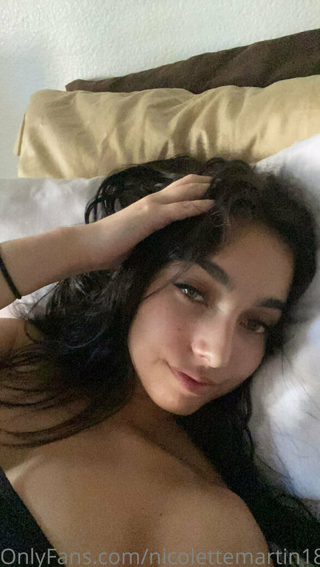 Lilibaby18 model hd image