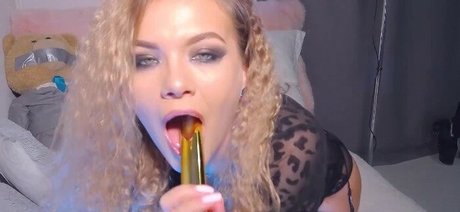 Nicolettxxx nice actress pictures