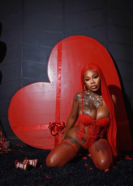 sukigoodcoochie pornographic star pics