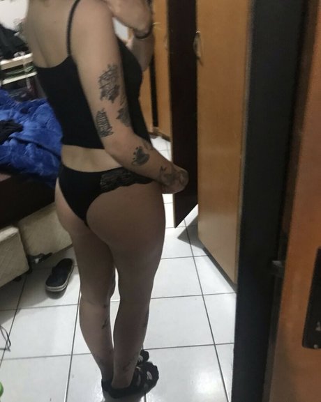 lesbian pussy onlyfans nudes images