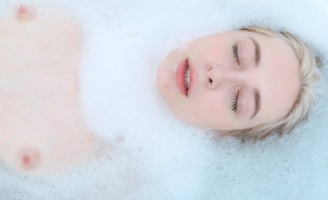 Nanno Choo ASMR pornstar nude img