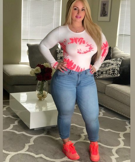 bikini fuck onlyfans exclusive pictures