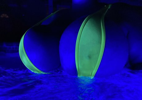 inflate a val pornstar top img