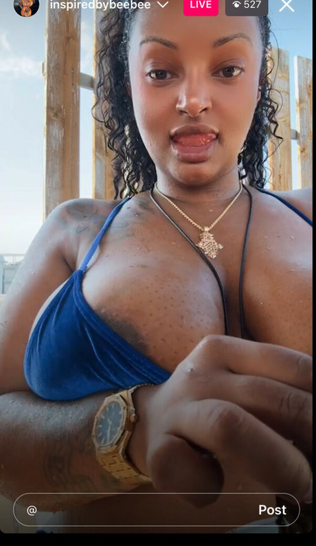 xxxbeebee star exclusive pictures