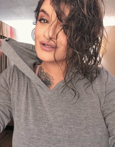 arckeyanne star naked archive