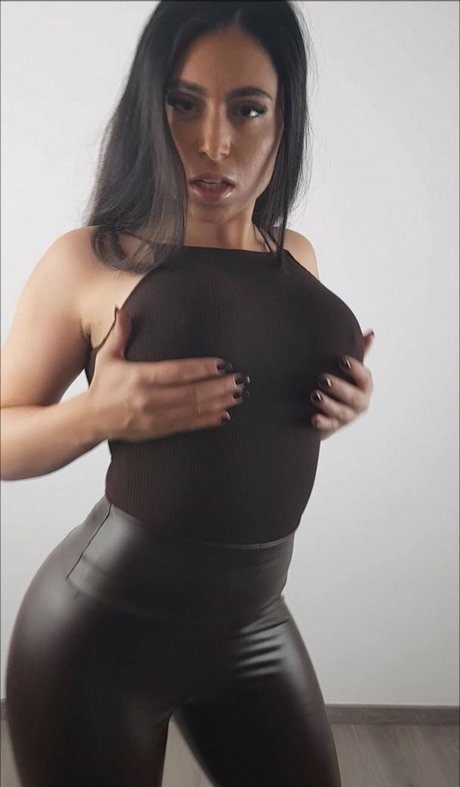 valentina lavida model art pics