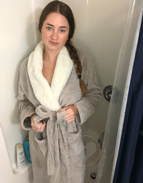 Felicity Freckle pretty star pics