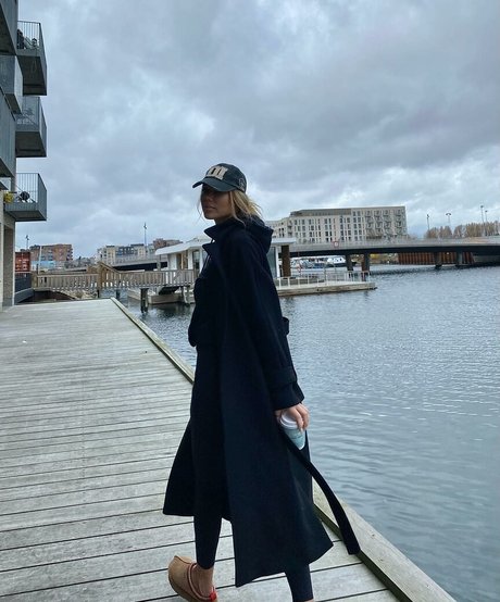 Linea Sindt free actress photo