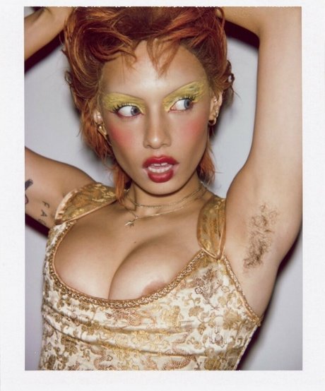 uglyworldwide model beautiful img