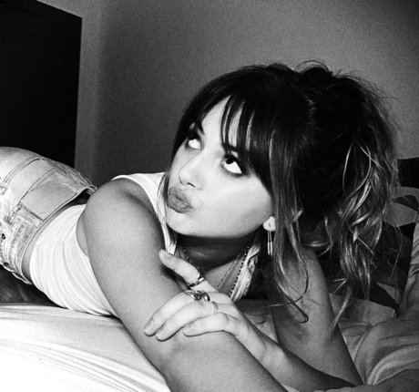 Emilia Jones model nice picture