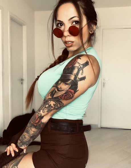 sirenafree model high quality picture