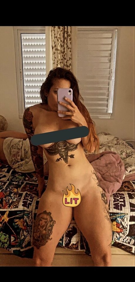 sirenafree top model image